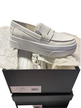 NWOT J/SLIDES Ava Sneaker White Leather Platform Loafer Size 7.5